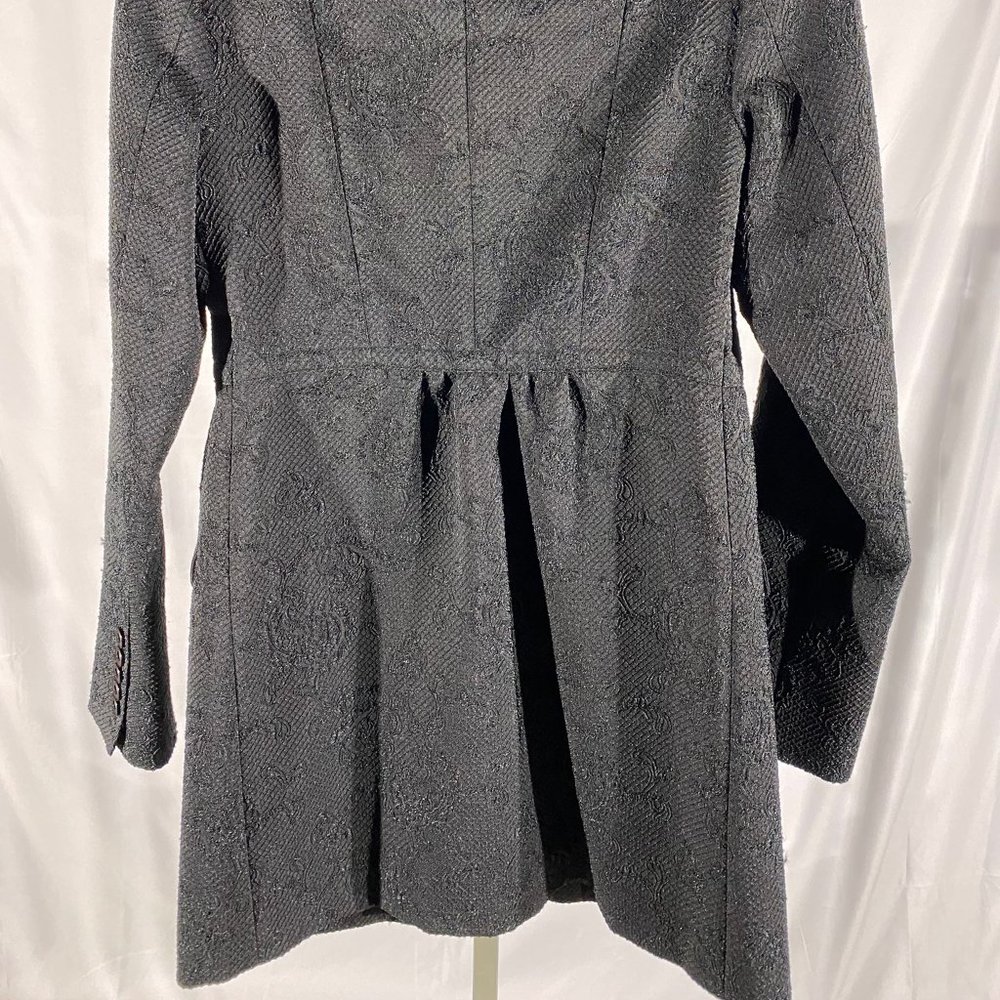 Identify - Jacket - Picture 4 of 6